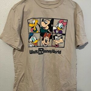 Disney Mickey And Friends Beige Tan Shirt Size M Minnie Donald
